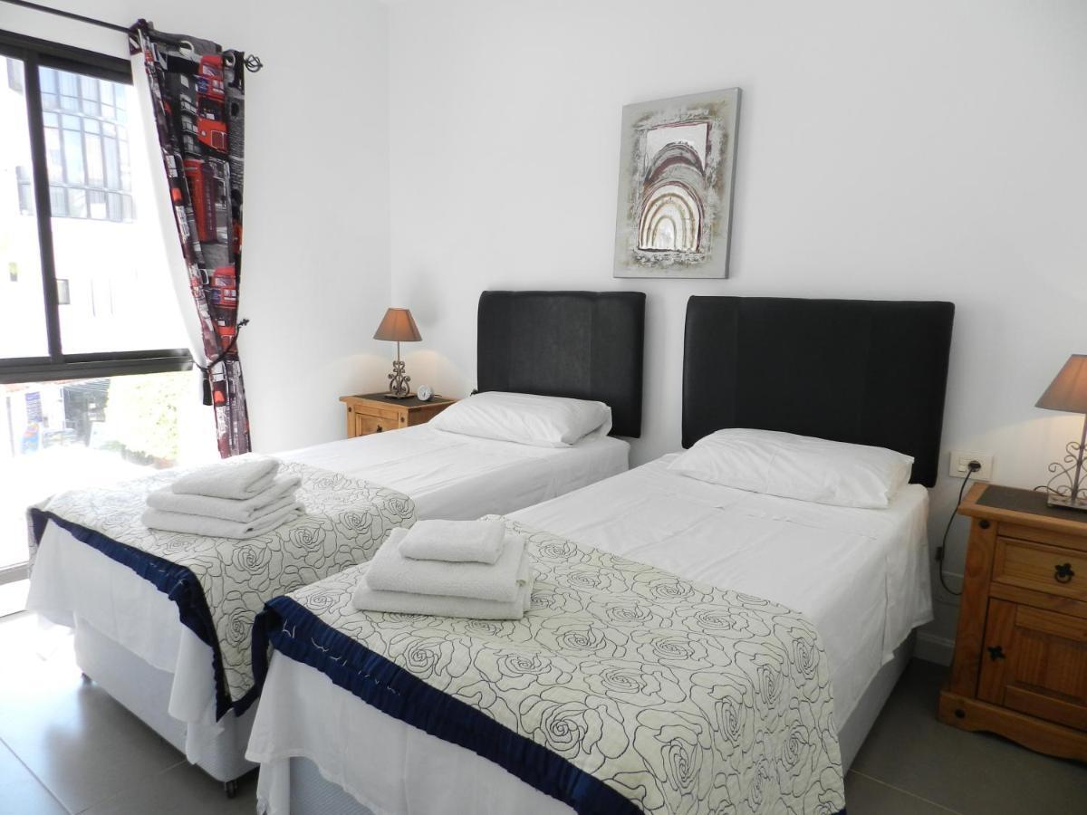 1 Bed Los Cristianos Near The Bus Station Arona  Exterior photo